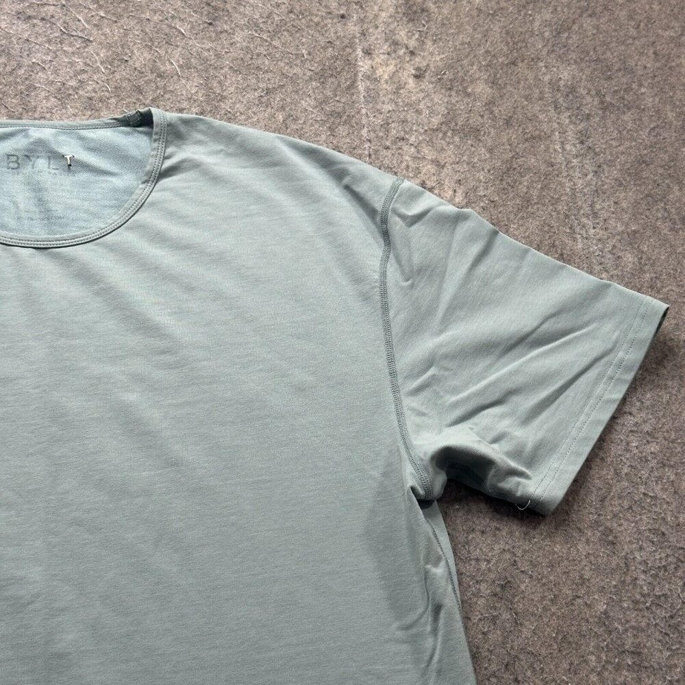 BYLT Shirt Men XL Blue Short Sleeve Crew Neck Performance Drop Cut Curved Hem 62 - Picture 3 of 15